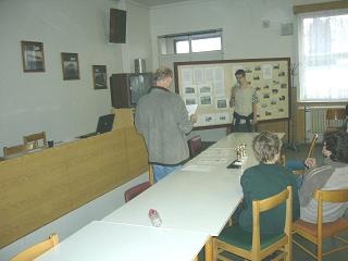 Moc fotaku - reditel se otaci pri vyhlasovani bokem k publiku